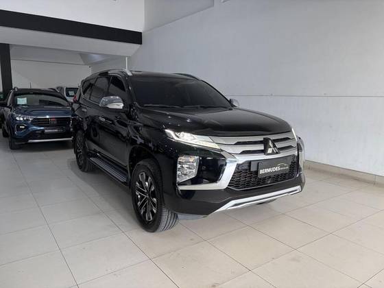 MITSUBISHI PAJERO SPORT 2.4 16V MIVEC TURBO DIESEL HPE-S AWD AUTOMÁTICO MITSUBISHI PAJERO SPORT 2.4 16V MIVEC TURBO DIESEL HPE-S AWD AUTOMÁTICO